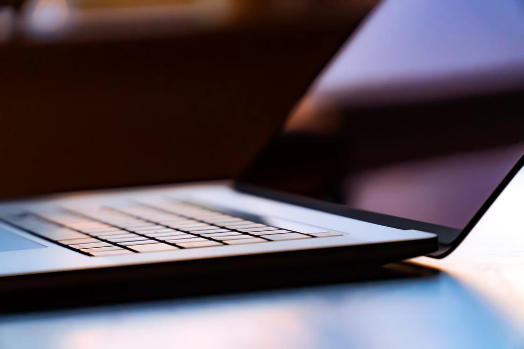 Quality guarantee certificate and professional tools